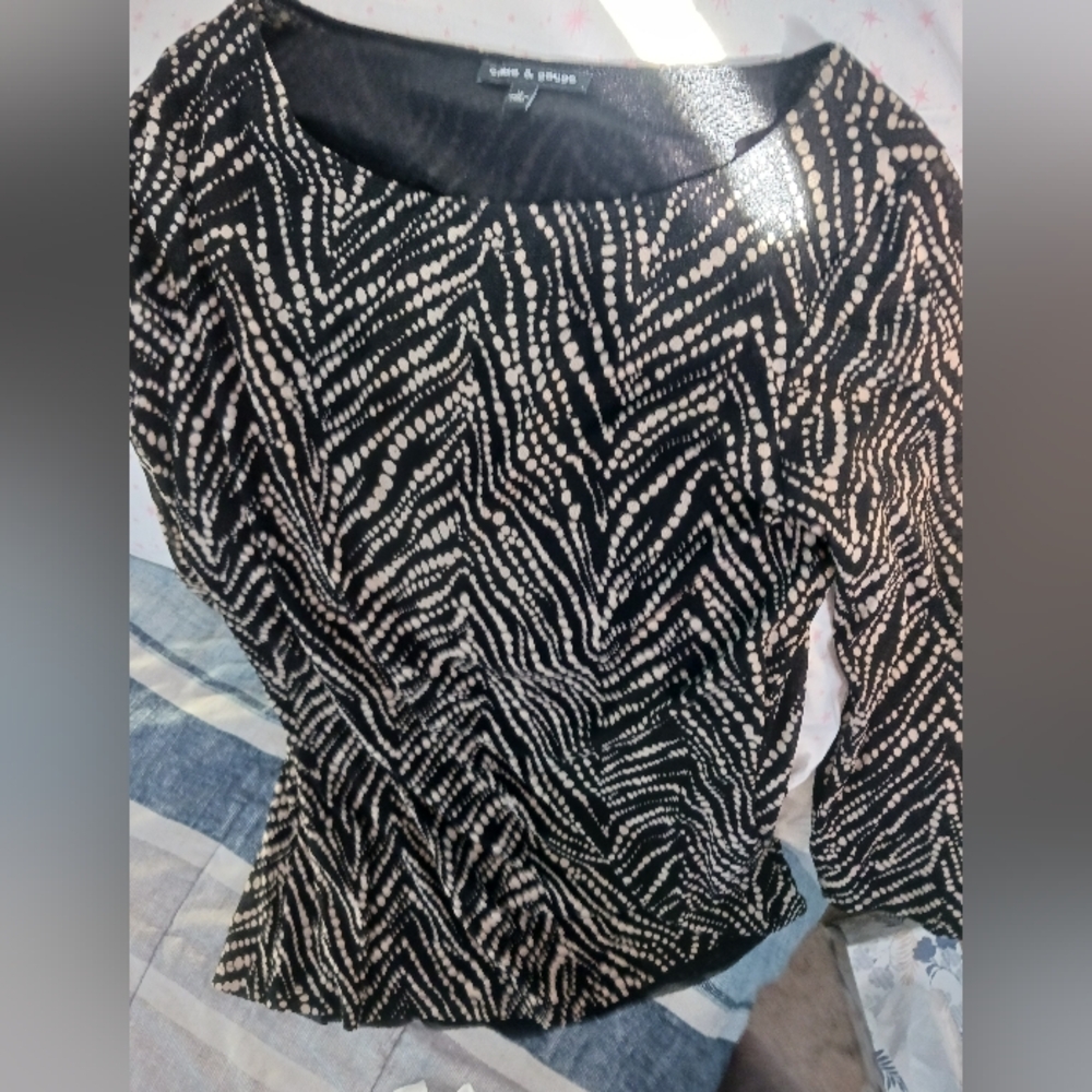 Cable and gauge shirt